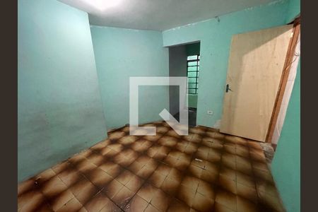 Quarto de casa para alugar com 1 quarto, 75m² em Jardim Raposo Tavares, São Paulo