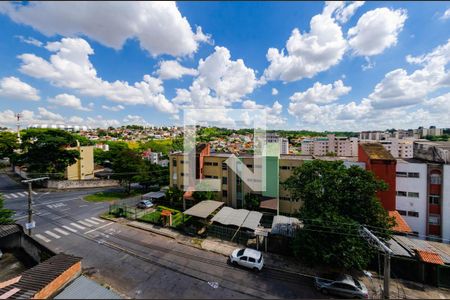 Vista de apartamento à venda com 2 quartos, 70m² em Conjunto Califórnia, Belo Horizonte