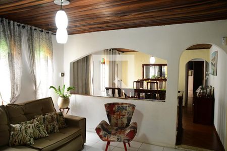 Sala de casa para alugar com 3 quartos, 120m² em Jardim do Engenho, Cotia