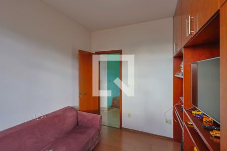 Quarto de apartamento à venda com 3 quartos, 80m² em União, Belo Horizonte