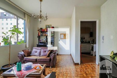 sala de apartamento à venda com 3 quartos, 90m² em Santa Efigênia, Belo Horizonte