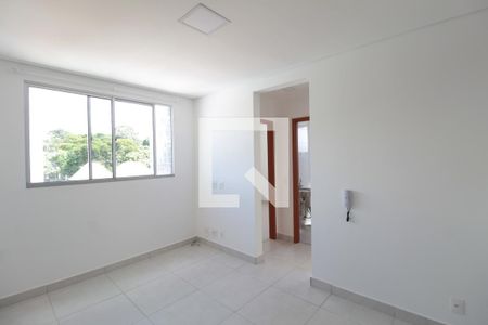 Sala de apartamento à venda com 2 quartos, 108m² em São João Batista (venda Nova), Belo Horizonte
