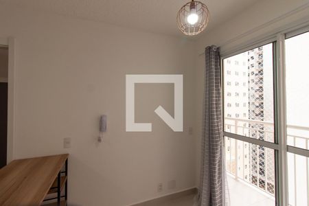 Sala de apartamento para alugar com 1 quarto, 30m² em Vila Ema, São Paulo