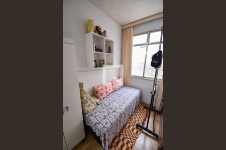 Extensão da Sala (usada como quarto) de apartamento para alugar com 2 quartos, 50m² em Méier, Rio de Janeiro