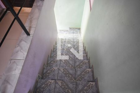 Escada de casa para alugar com 3 quartos, 160m² em Parque Monte Alegre, Taboão da Serra