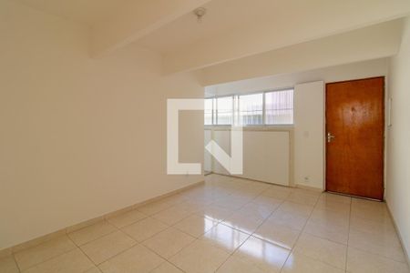 Sala de apartamento para alugar com 3 quartos, 70m² em Parque Cecap, Guarulhos