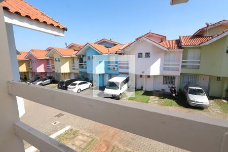 Vista de casa de condomínio à venda com 2 quartos, 88m² em Vila Ema, São Paulo