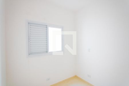 Quarto 2 de apartamento para alugar com 2 quartos, 45m² em Jardim Guarara, Santo André