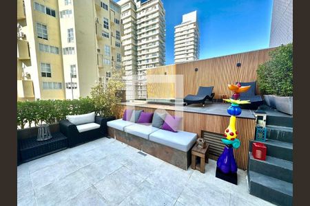 Foto 03 de apartamento à venda com 2 quartos, 220m² em Moema, São Paulo