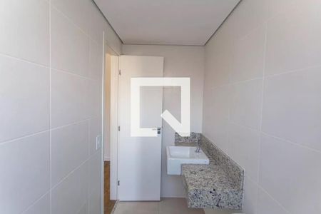 Banheiro da Suíte de apartamento para alugar com 2 quartos, 49m² em Amazonas, Contagem