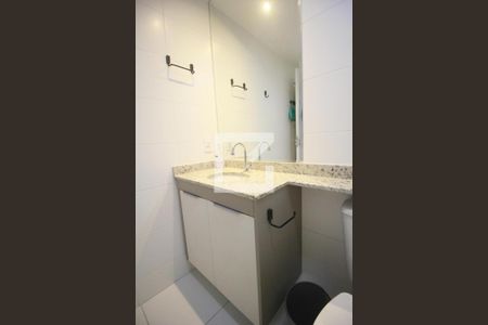 Banheiro de kitnet/studio para alugar com 1 quarto, 25m² em Vila Olímpia, São Paulo