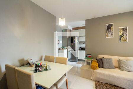 Sala de apartamento para alugar com 2 quartos, 64m² em Continental, Osasco