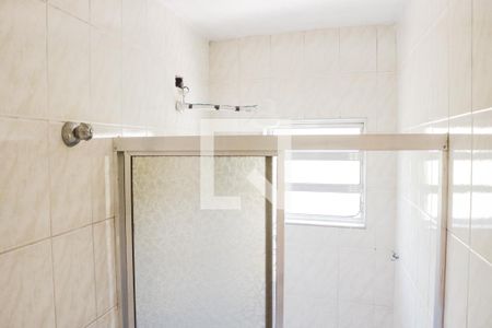 Banheiro da Suíte de casa para alugar com 4 quartos, 450m² em Jardim Sao Joao (jaragua), São Paulo