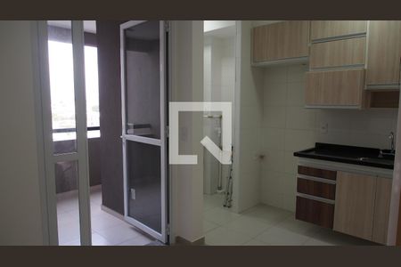 Sala de apartamento para alugar com 2 quartos, 77m² em Horto Florestal, Jundiaí