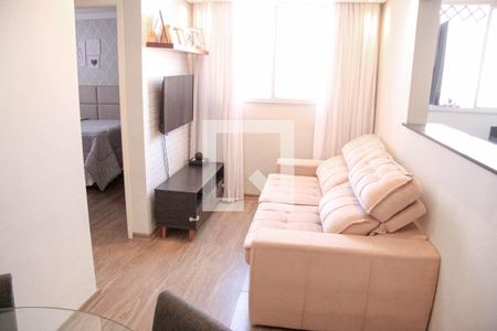 Sala  de apartamento à venda com 2 quartos, 43m² em Gopouva, Guarulhos