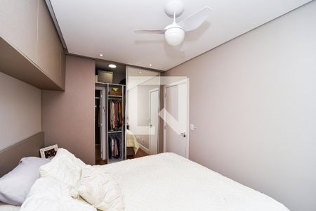 Suíte de apartamento à venda com 2 quartos, 60m² em São Sebastião, Porto Alegre