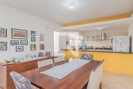 Sala de casa à venda com 3 quartos, 200m² em Campestre, São Leopoldo