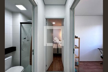 Corredor Quartos de apartamento para alugar com 2 quartos, 34m² em Vila Socorro, São Paulo