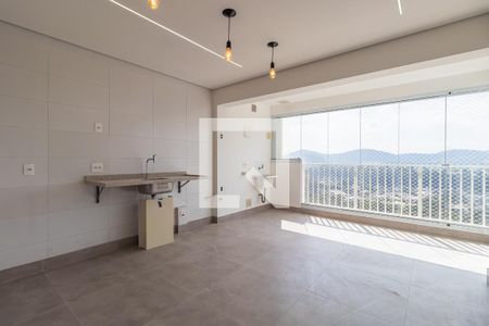 Sala/Cozinha de apartamento para alugar com 2 quartos, 60m² em Alphaville Empresarial, Barueri