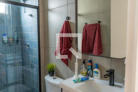 Banheiro de apartamento à venda com 2 quartos, 44m² em Jardim Pinheiros, São Paulo