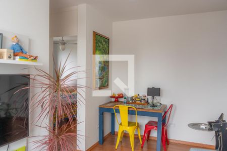 Sala de apartamento à venda com 2 quartos, 44m² em Jardim Pinheiros, São Paulo