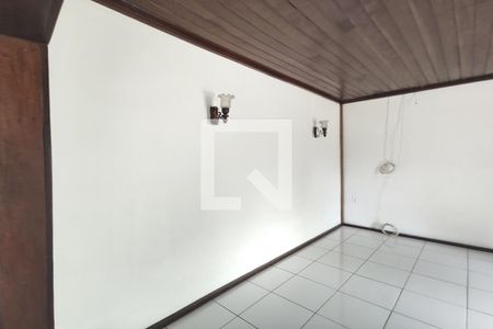 Sala de casa à venda com 3 quartos, 125m² em Feitoria, São Leopoldo