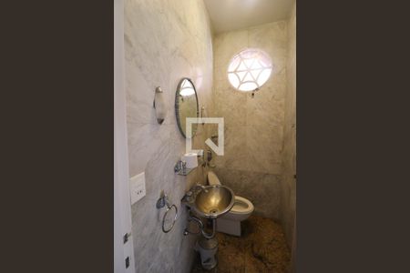 Lavabo de casa para alugar com 4 quartos, 8000m² em Jardim Santa Teresa, Jundiaí