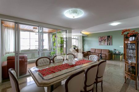 Sala de apartamento para alugar com 4 quartos, 150m² em Serra, Belo Horizonte