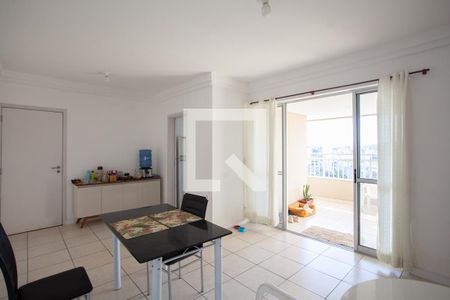 Sala de apartamento à venda com 3 quartos, 94m² em Vila Cloris, Belo Horizonte