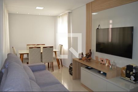 Sala de apartamento à venda com 2 quartos, 68m² em Parque Maracana, Contagem