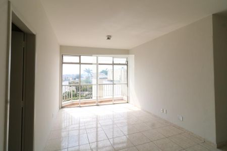 Sala de apartamento para alugar com 2 quartos, 87m² em Jardim Guanabara, Rio de Janeiro