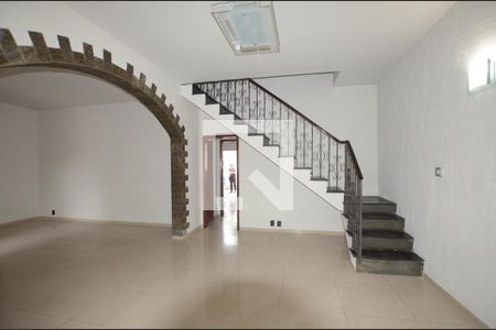 Sala de jantar de casa à venda com 5 quartos, 280m² em Penha, Rio de Janeiro