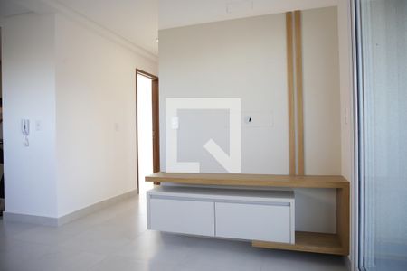 Sala de apartamento para alugar com 2 quartos, 57m² em Vila Rosa, Goiânia