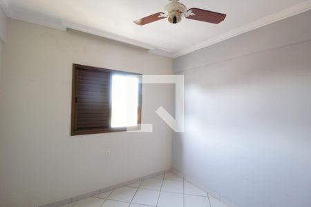 Quarto 2 de apartamento para alugar com 4 quartos, 296m² em Brasil, Uberlândia
