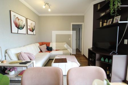 Sala de apartamento para alugar com 3 quartos, 93m² em Indianópolis, São Paulo