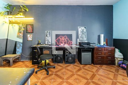 Casa para alugar com 300m², 3 quartos e 5 vagas Casa para alugar com 300m², 3 quartos e 5 vagasQuarto 1