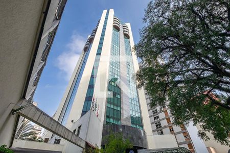 Apartamento para alugar com 32m², 1 quarto e 1 vaga Apartamento para alugar com 32m², 1 quarto e 1 vagaFachada