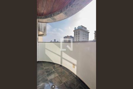 Sala/Cozinha - Varanda de apartamento para alugar com 1 quarto, 35m² em Cerqueira César, São Paulo