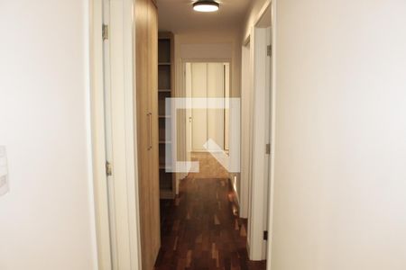 Corredor de apartamento para alugar com 4 quartos, 120m² em Santa Cecília, São Paulo