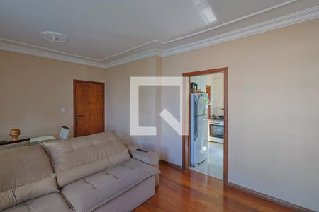 Sala de apartamento à venda com 3 quartos, 85m² em Ipiranga, Belo Horizonte