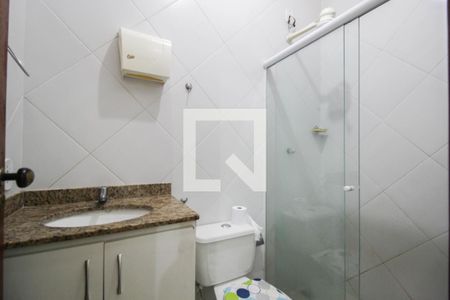 Banheiro de kitnet/studio para alugar com 1 quarto, 30m² em Rocha Sobrinho, Mesquita