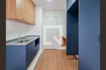 Sala e Cozinha de kitnet/studio para alugar com 1 quarto, 24m² em Butantã, São Paulo