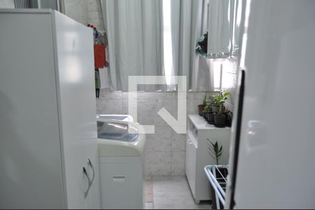 Cozinha  de apartamento à venda com 2 quartos, 49m² em Pilares, Rio de Janeiro