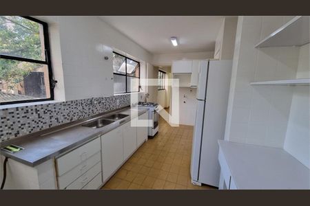 Apartamento à venda com 3 quartos, 140m² em Jardim Europa, São Paulo