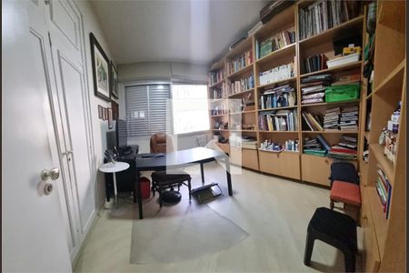 Apartamento à venda com 3 quartos, 250m² em Bela Vista, São Paulo