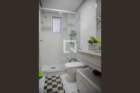 Banheiro de apartamento para alugar com 2 quartos, 91m² em Azenha, Porto Alegre
