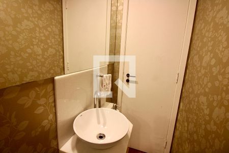 Lavabo de apartamento à venda com 2 quartos, 127m² em Barra da Tijuca, Rio de Janeiro