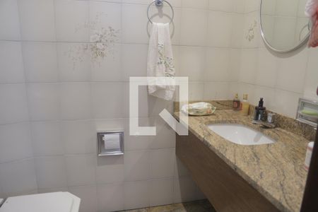 Lavabo de casa para alugar com 5 quartos, 320m² em Mirandópolis, São Paulo