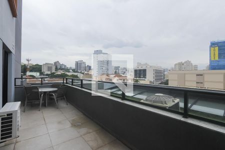 Varanda de apartamento à venda com 1 quarto, 57m² em São João, Porto Alegre