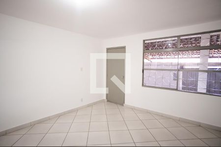 Sala de casa para alugar com 4 quartos, 300m² em Serrano, Belo Horizonte